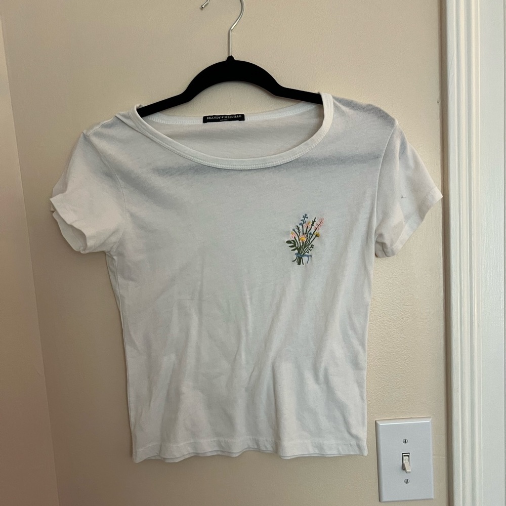 Brandy Melville Tshirt